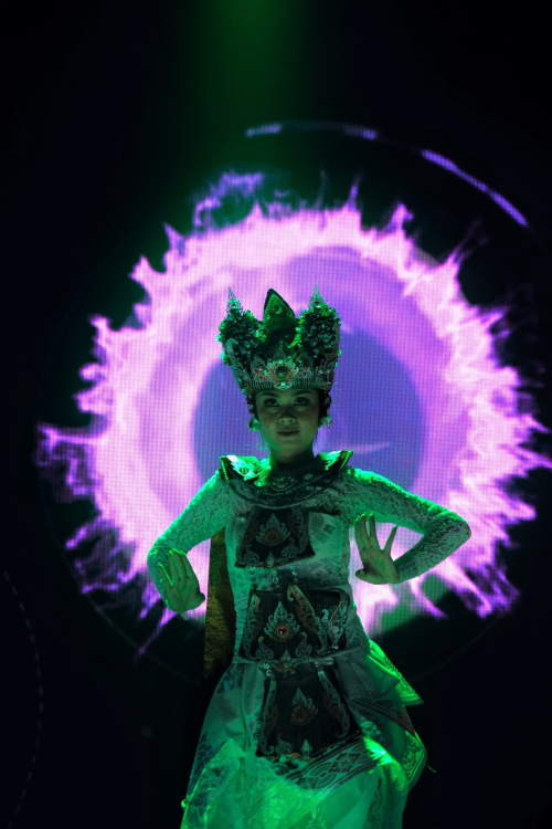 legong-millennial-01