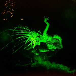 kitapoleng-performance-art-linggih-panghayu-gumi-06